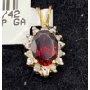 Image 1 : Garnet, 10K Gold and Diamond Pendent (total weight 1.5g)