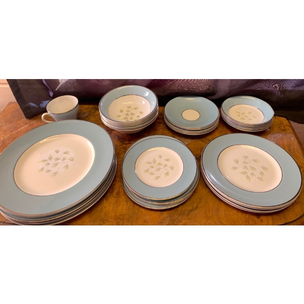 Simpsons Potters Fine China Set - Dishes 
