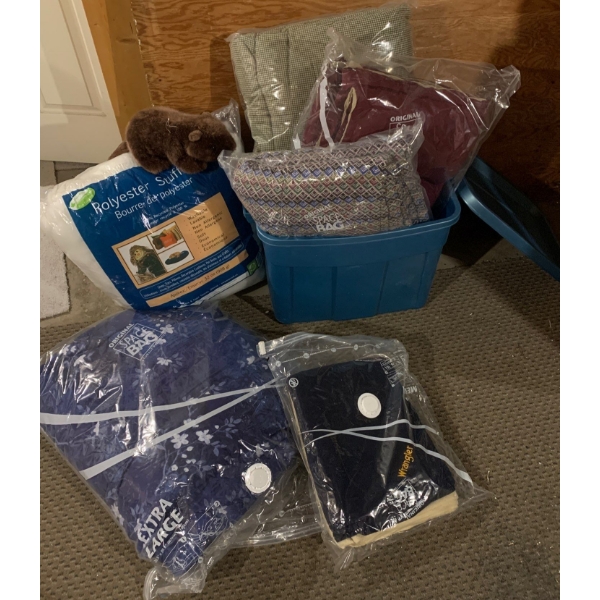 Assorted Blankets & Pillows