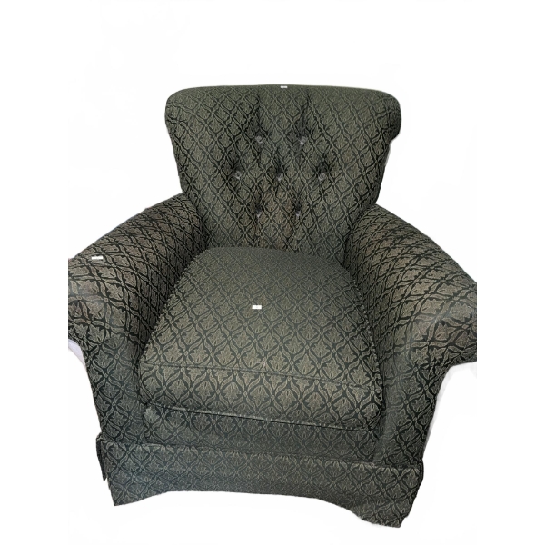 Green Upholstered Armchair with Tufted Back