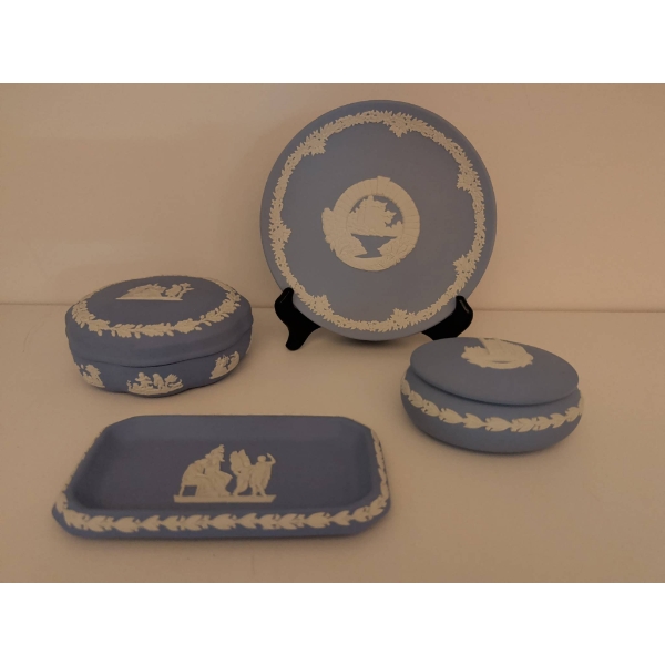 Wedgwood Blue Jasperware Set with 4 Pieces
