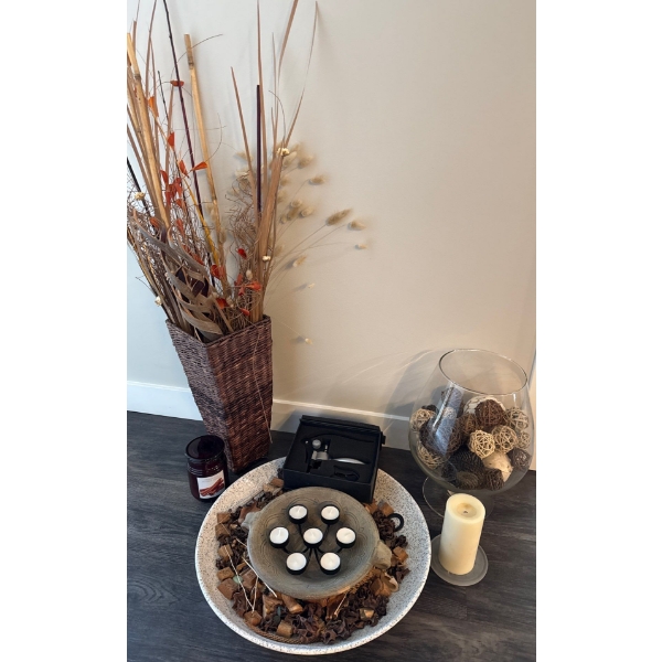 Collection Of Home Decor w/ Scented Candles