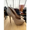 Image 7 : aldo brand new 3 pairs of 100$ heals size 6.5