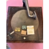 Image 3 : ANTIQUE COLUMBIA ECLIPSE HORNLESS GRAPHOPHONES TABLE-TOP includes four boxes of antique needles, Ame