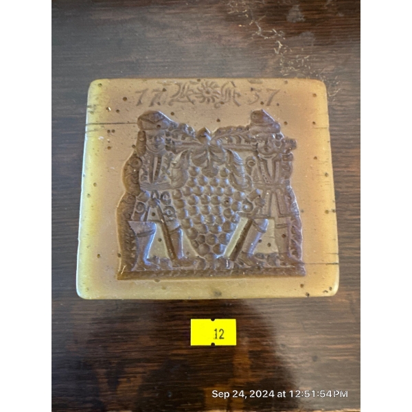 Early Elizabethian Art Form/Mould 5Wx5T Dated 1737