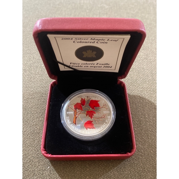 2004 Canadian Silver Maple Leaf Coin with Colored Leaf Design