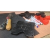 Image 2 : Wood Offcuts, Leather Scraps, Rubber Mats, Tools