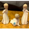 Image 2 : LLADRO Porcelain 3 Piece Set 'Christmas Morning' 3T 