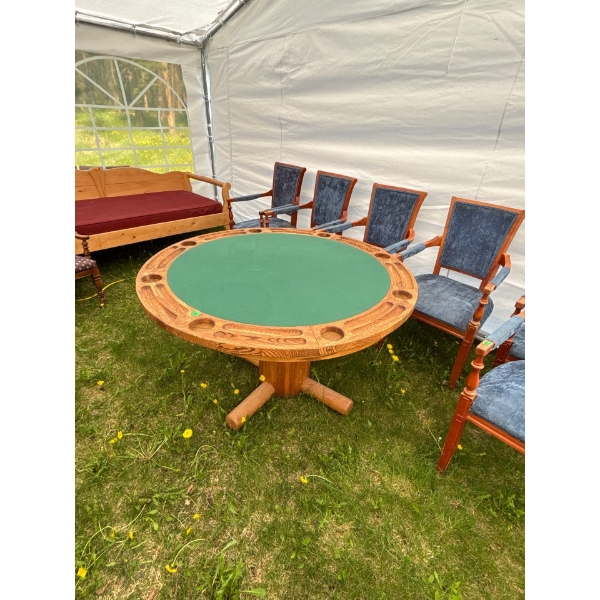 Solid Oak Vintage Poker table with Beautiful Craftsmanship W52 L52 H28