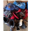 Image 1 : Vintage Sports - Ski/Snowboard Boots Incl. Marker Skis, Large XXL Duffle Bag with Various Gear 