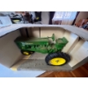 Image 2 : Diecast John Deere 1953 model 70 inch row crop tractor