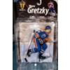 Image 4 : Wayne Gretzky Memorabilia- Ultimate Gretzky DVD, Mini Jersey & Figurine Bundle
