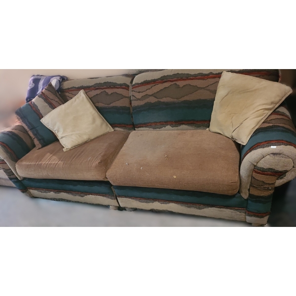 Santa Fe Style Sofa 34 D, 30 T 