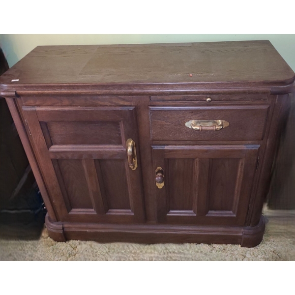 Richardson Brothers Small Buffet w/ Storage Drawer and Cupboards 39 W, 16 D, 31 T 