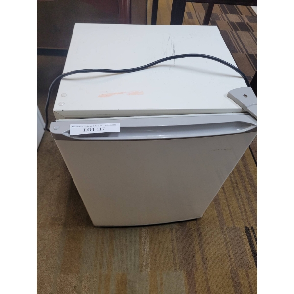 Danby Compact Single-Door Refrigerator