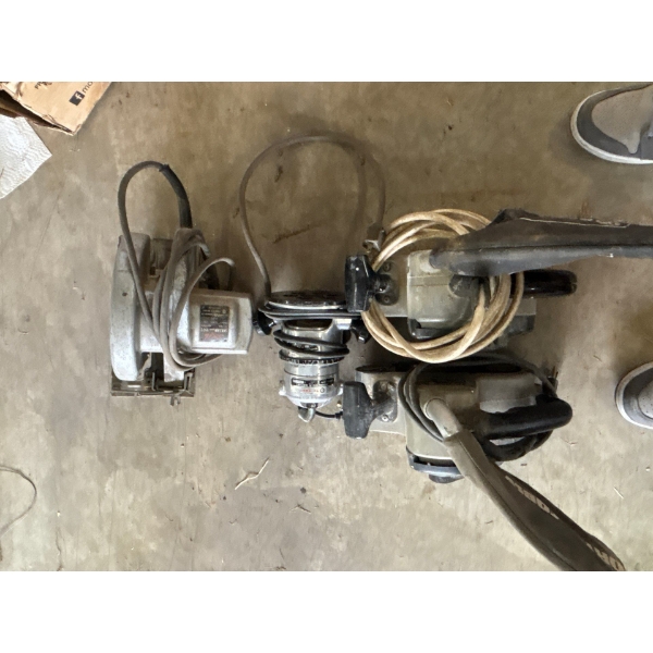  Rockwell sander and a Rockwell router with skill skills saw and powder cable belt, sander all worki