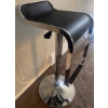 Image 6 : Manhattan Comfort Sophisticated PU Leather/Chrome Hydraulic Bar Stools (4)