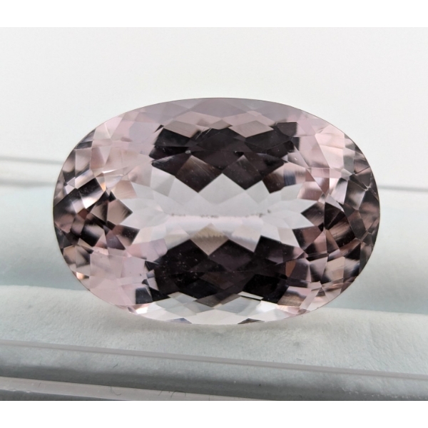 35.89 ct Certified Pink Kunzite gemstone ($12,790 Appraisal)