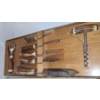 Image 3 : Utensils, Carving Sets, George Butler & Co. Stag Horn Handled Bar Kit w/ Wooden Storage Tray