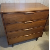 Image 1 : Vintage 4 Drawer Dresser 34 W, 18 D, 38 T (2nd)