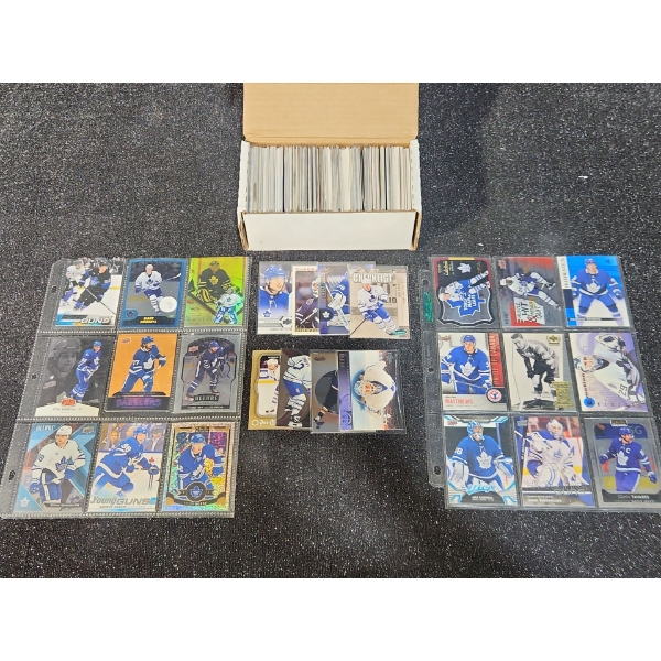 1 Box Of Toronto Maple Leafs 1970's-2026 Era Hockey Cards With 2 Sleeves		