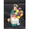 Image 1 : Royal Doulton "The Old Balloon Seller" 7.5 T