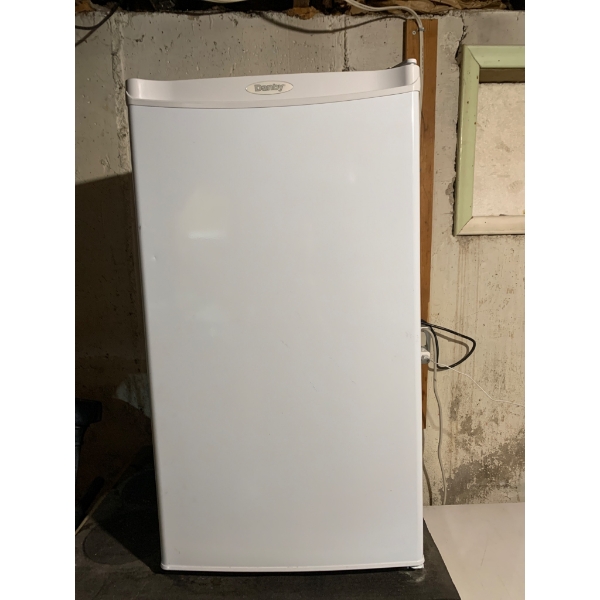 Danby Compact Refrigerator with Freezer Compartment, White Finish