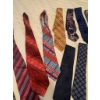 Image 2 : 27 Assorted Mens Vintage Neckties Featuring Various Patterns and Brands