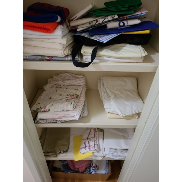 Linen Closet Contents 