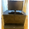Image 1 : 18' Insignia NS-19E310AB w/ Sony 3D Blueray Wireless Player BDP-S59 & JVC Stand 29x21x20