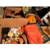Image 1 : Halloween and Thanksgiving, decorations 4 large boxes