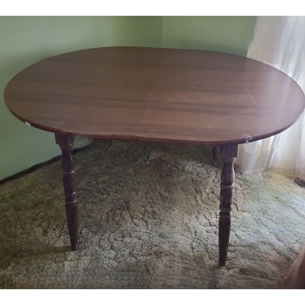 Oval Dining Table 48 W, 36 D, 30 T