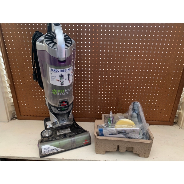  Bissel Pet Pro Vacuum with accessories 