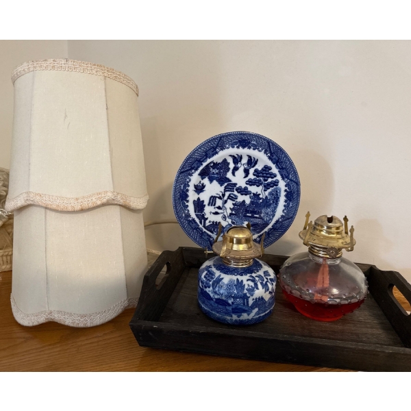 Antique Oil Lamps 12T w/ Decorative Mini Lamp Shades 