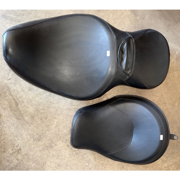 Harley Davidson dyna lowrider seats