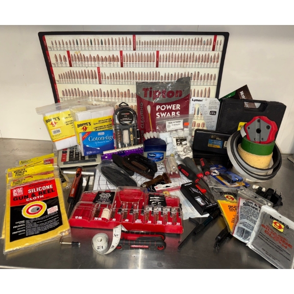 Hornady Reloading Counter Mat & Assorted Gun Cleaning/Prepping Accessories