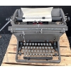 Image 1 : Underwood Made in Canada Antique Typewriter 126625493
