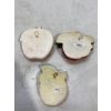 Image 2 : Chalk Fruit, Many Apples