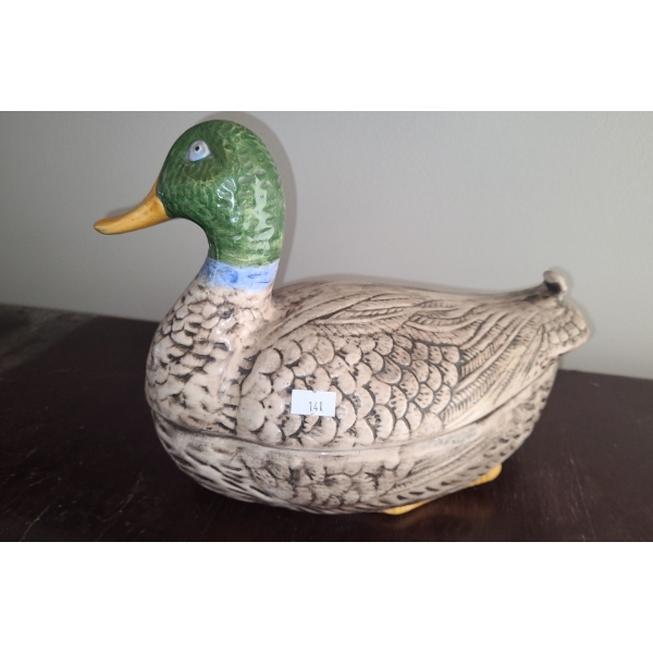 Duck Covered Serving Dish 11 W, 9 T