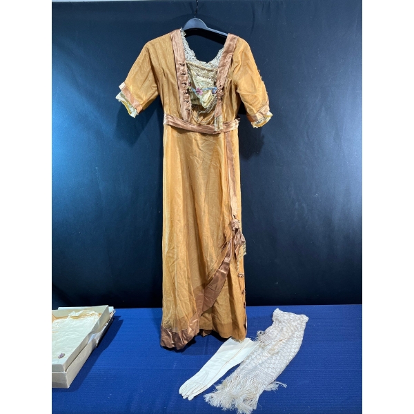 Evening Dress from 1907, Long Gloves, and a Shawl