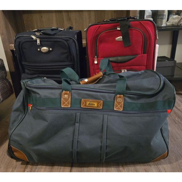 Vintage Suitcase Collection (Largest is 28W, 15D, 13T)  