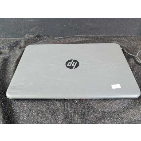 HP Laptop Mo.G1-P7510 w/ Charging Cord 