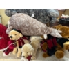 Image 4 : Large Stuffed Friend Collection 
