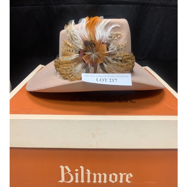 Men's Biltmore Beige Cowboy Hat w Feather Band w Box. Sz 7 1/4 (58).  Great Condition