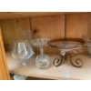 Image 2 : Assorted crystal pieces