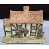 Image 5 : Hand Carved 'Shirehall' By David Winter