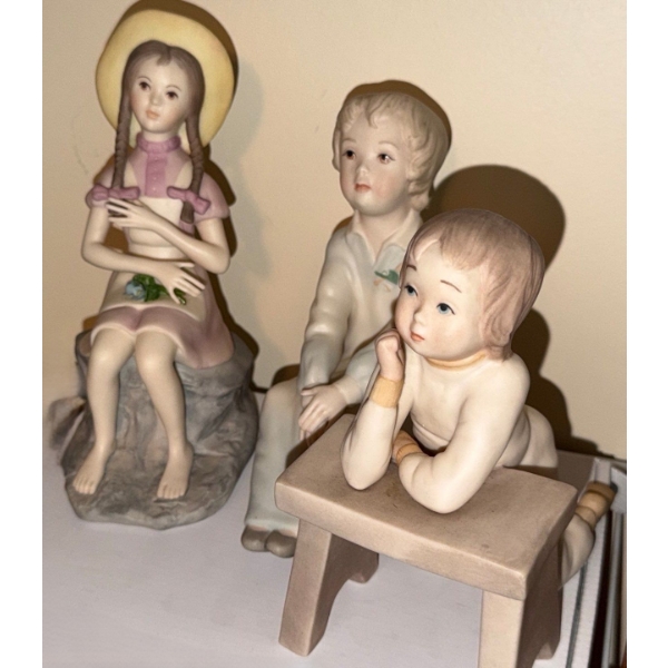 Laszlo Ispanky: Girl w/ Hat and Braids 8 T, Sitting 6.5 T, Kneeling 7 T 