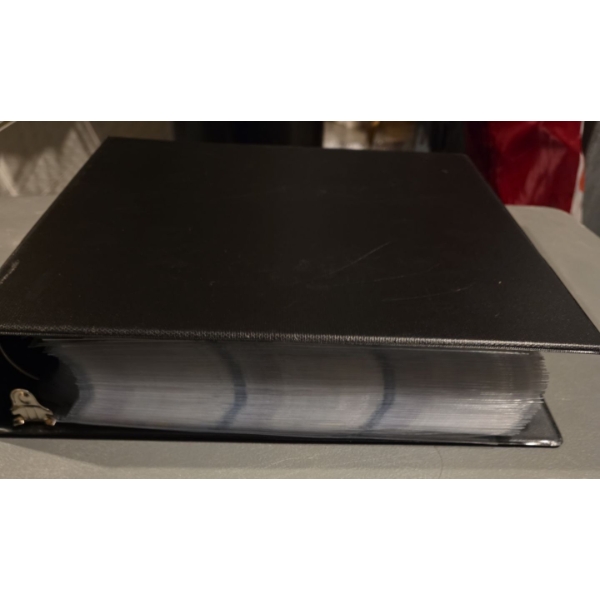2016-2017 Upper Deck Hockey Series Binder