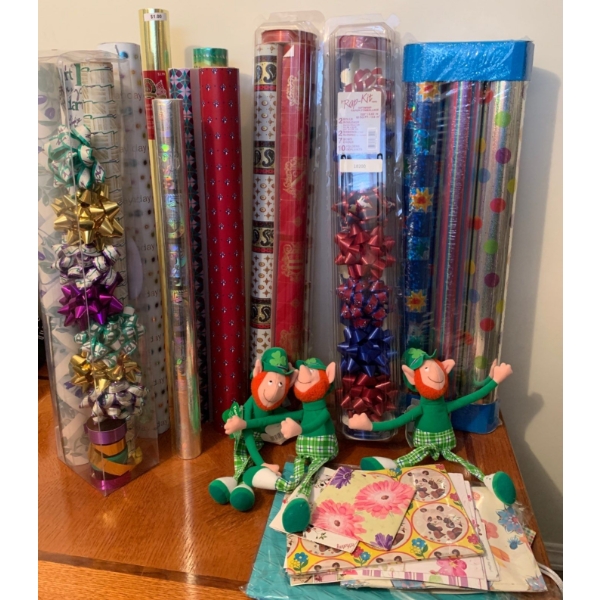 Seasonal Accessories - New Gift Wrap Bows Ribbons Decor & More