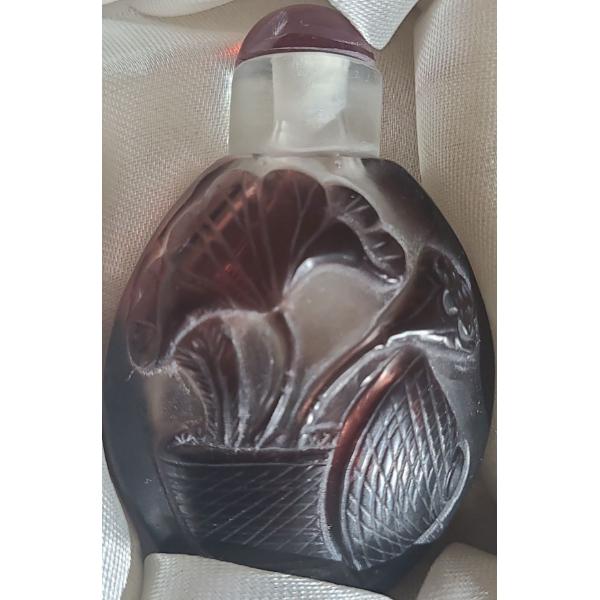 Wang Xisan Ji School Reverse Painting of Black Ducks Snuff Bottle